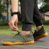 Rutschfeste, schnell trocknende Slip-On Sneaker aus Strick