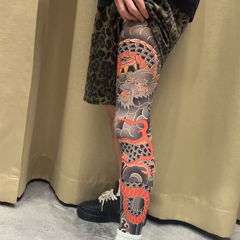 Dehnbarer Beinärmel mit Tattoo-Print